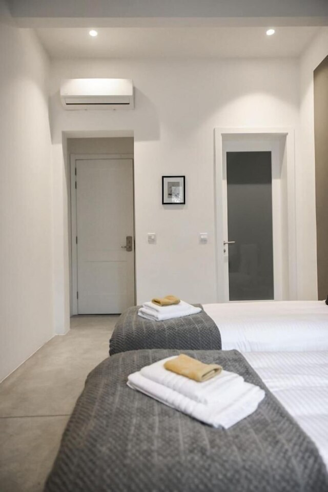 BB マリーナ - クローズ トゥ ロック ビーチ マルタ