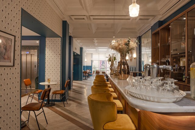 ブリストル ホテル