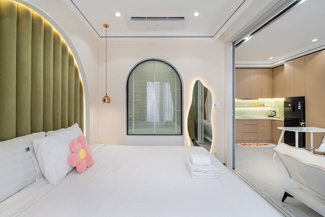 ザ ロイヤル ホーミーズ - フー ミー フン