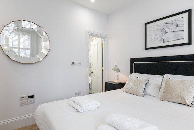 アーバン シック - シャフーツベリー