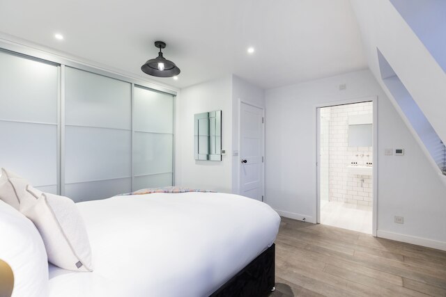 アーバン シック - ラスボーン