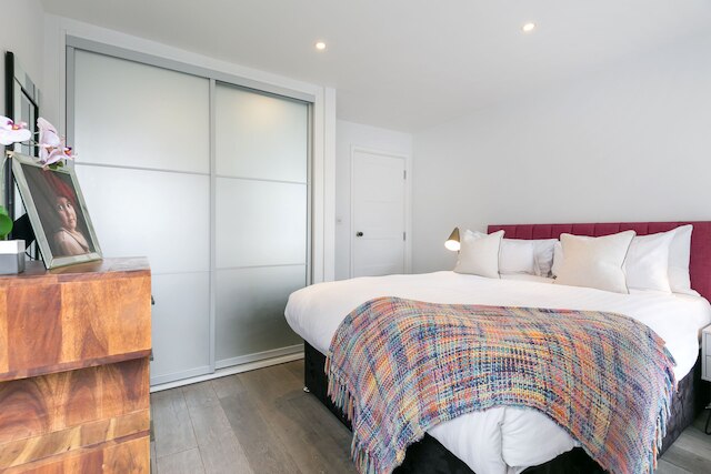 アーバン シック - ラスボーン