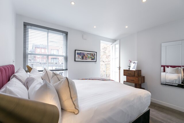 アーバン シック - ラスボーン