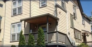 キャピトル ヒル コージー コンドズ