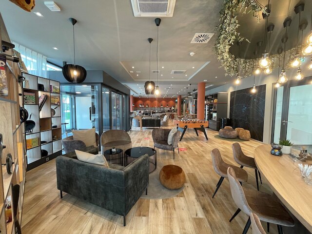 アパートスタイルホテル アダージオ アクセス シュトゥットガルト エアポート メッセ