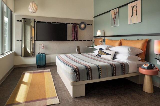 モクシー ポートランド ダウンタウン