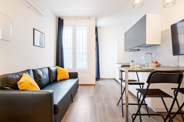 ア ポチ ミンティ ダ フィエラ ボローニャ アパートメント