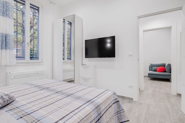 ボログニーナ チントロ スタツィオーネ アパートメント