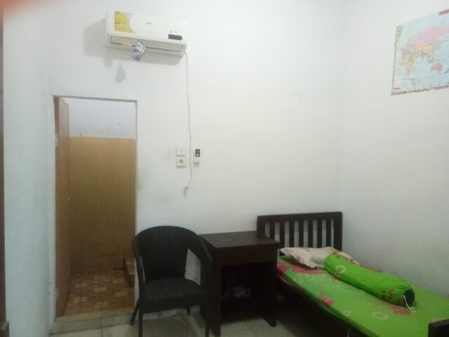 イエロー ハウス