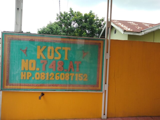 コスト 748 アット