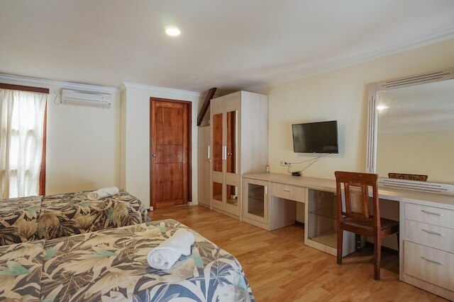 バリトゥン ヴィラ スミニャック