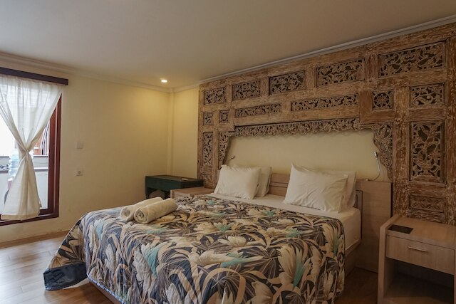 バリトゥン ヴィラ スミニャック