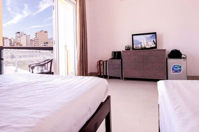 グエン ホテル アンド ホームステイ