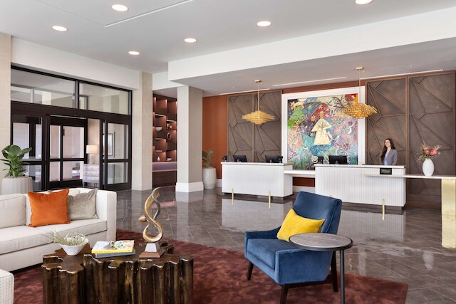 バレー ホテル ホームウッド バーミンガム キュリオ コレクション バイ ヒルトン