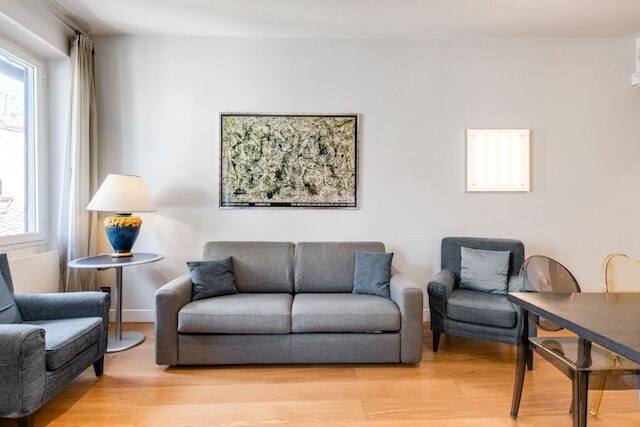 ピアッツァ サンタ クローチェ デザイン アパートメント ウィズ バルコニー