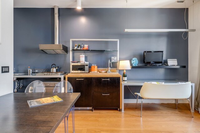 ピアッツァ サンタ クローチェ デザイン アパートメント ウィズ バルコニー