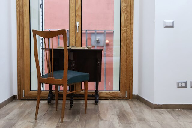 トリブナリ ファミリー アパートメント