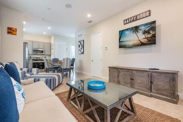 ミッドナイト サンセット アット マルガリータビル リゾート