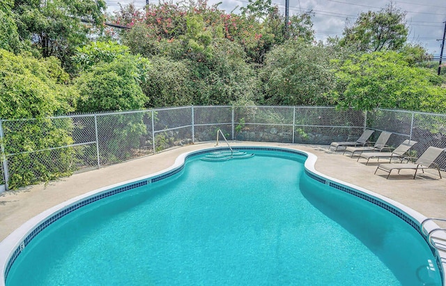 コナ マンションズ オーシャンビューズ & アメニティーズ!