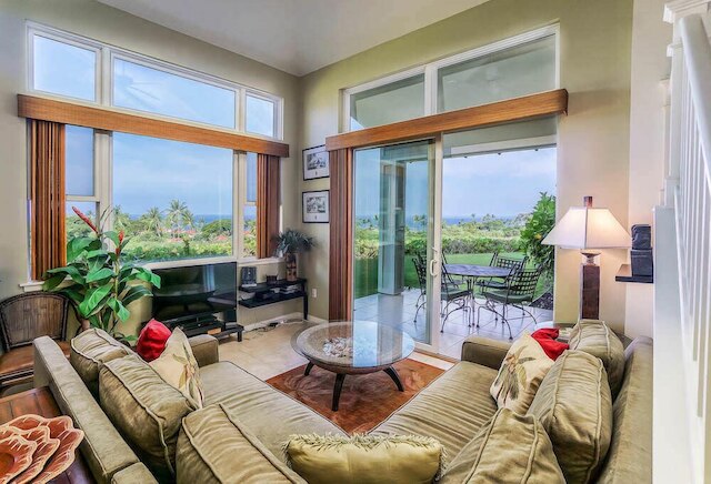 ラグジュアリー アット ナ ハレ オ ケアウホウ #N1