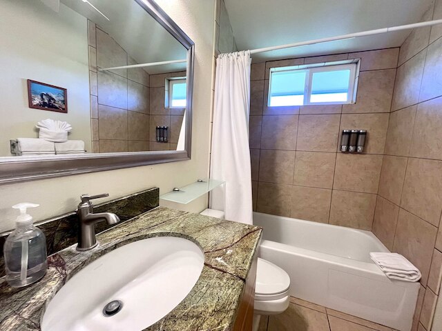 コナ アイル オーシャンフロント コンド ウィズ エアコン!