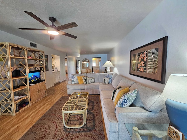 コナ ナル オーシャンフロント コンド & モア!