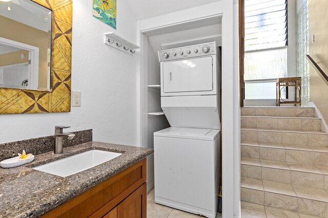 ケーーホウ リゾート O111