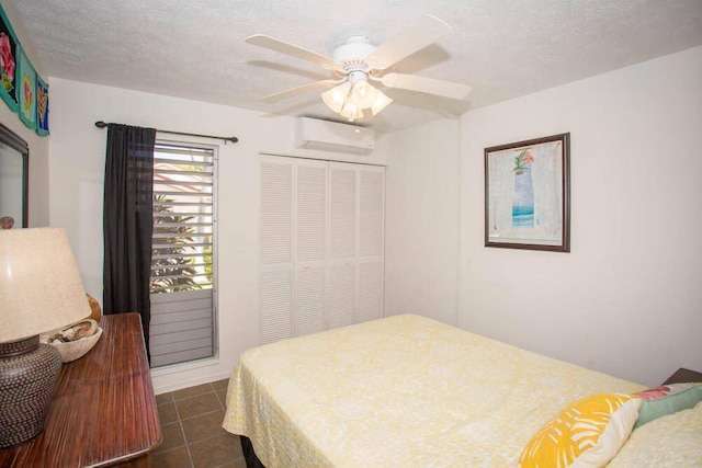 サーフ & ラクット クラブ N#.24