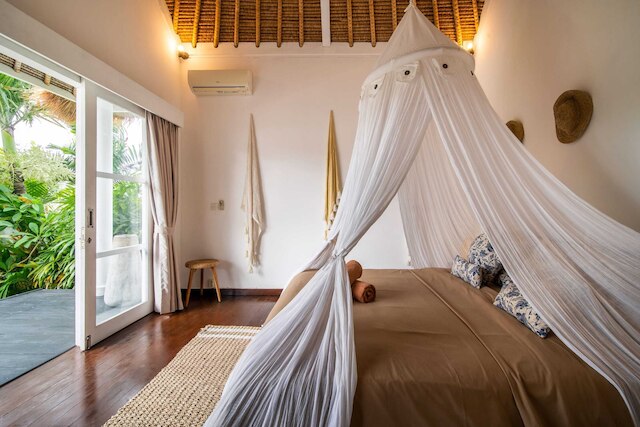 トラディショナル プライベート  ヴィラ  3 ベッドルー ウルワツ