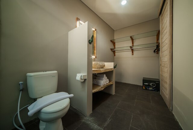 ラグジュアリー ヴィラズ メルシ リゾート 3 ベッドルームズ スミニャック 1