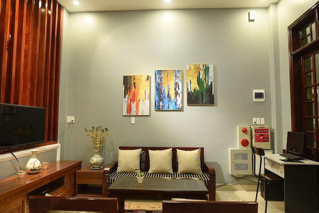 アナン ホームステイ フエ