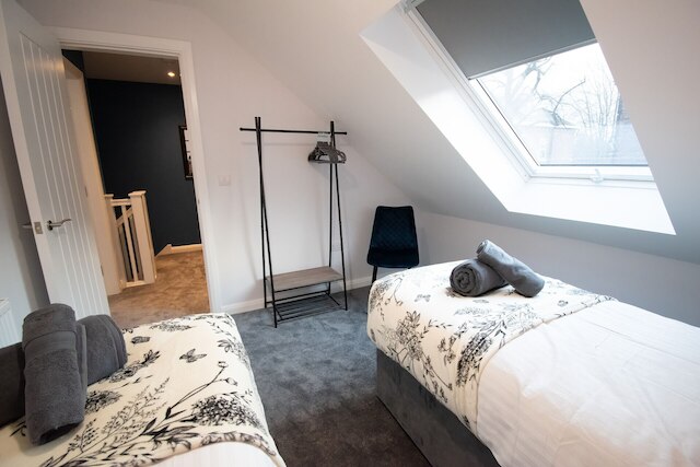 モーズリー ガーデンズ