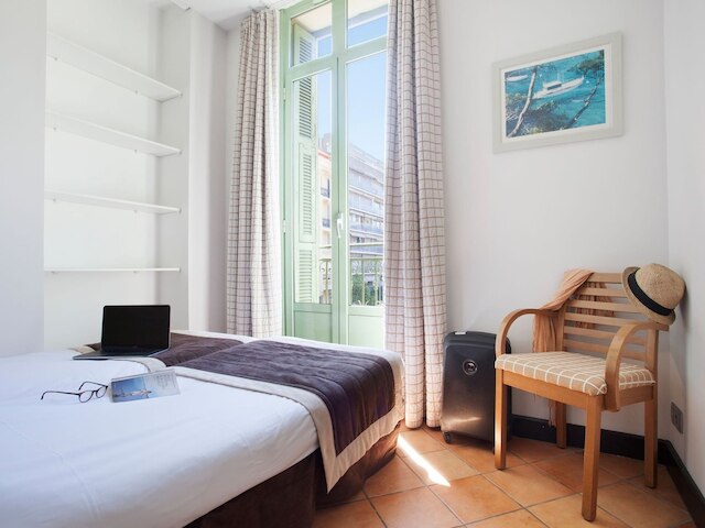 アパートメント イン ニース ニア ザ プロムナード デ ザングレ