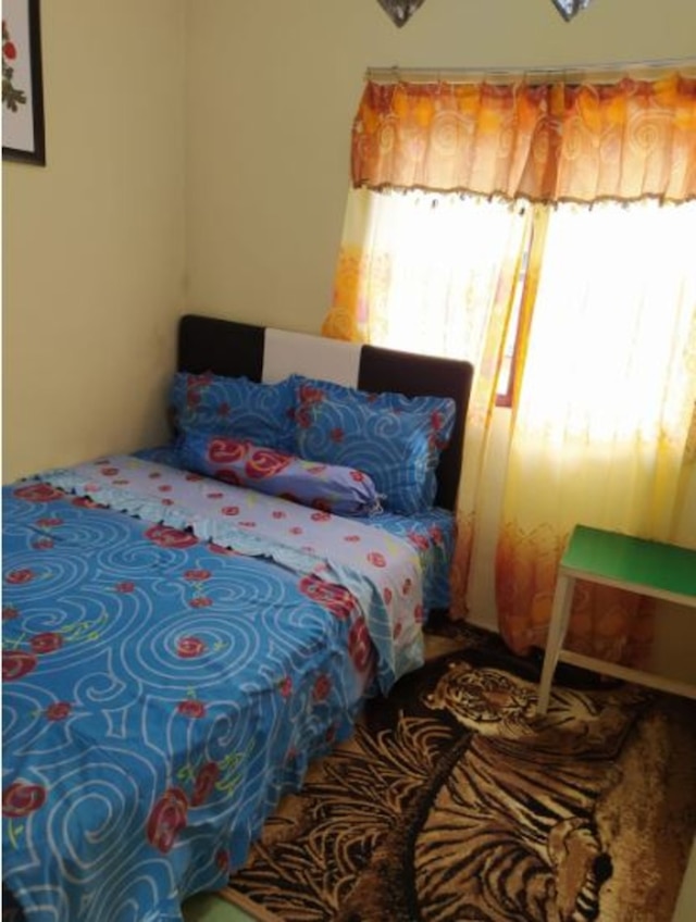 キキ ホームステイ シャリア