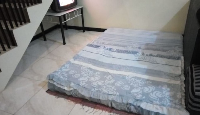 キキ ホームステイ シャリア