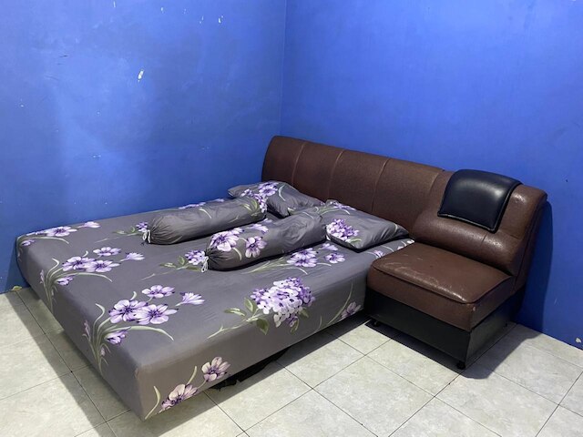 ブントゥス ゲスト ハウス