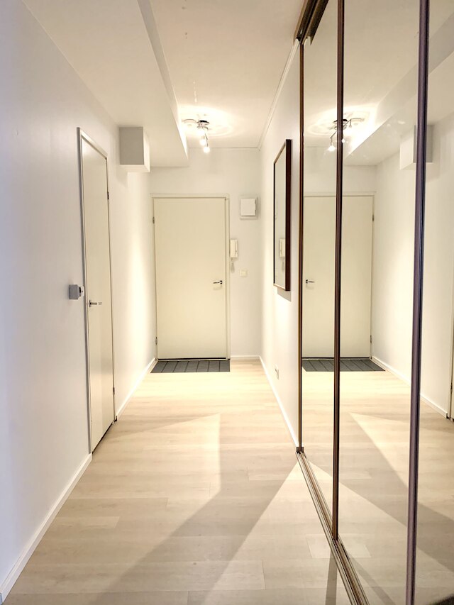 シティ ホーム フィンランド スペーシャス ダウンタウン アパートメント