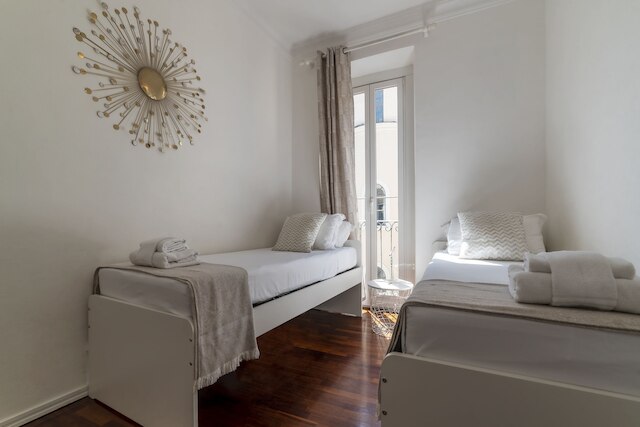 フォンタナ ディ トレヴィ デザイン アパートメント