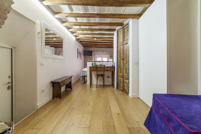 ラルゴ ディ トッレ アルゼェンティーナ コージー スタジオ