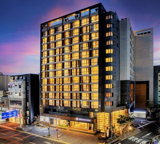 Hotel Golden Daisy Seogwipo Ocean