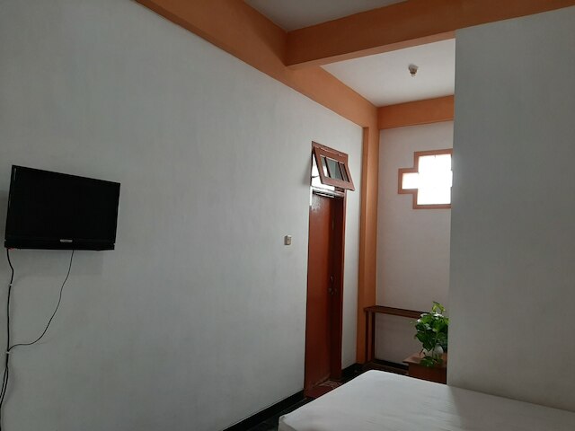 ホテル ダナ ジョグジャ