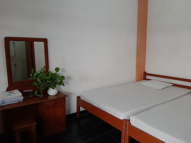 ホテル ダナ ジョグジャ