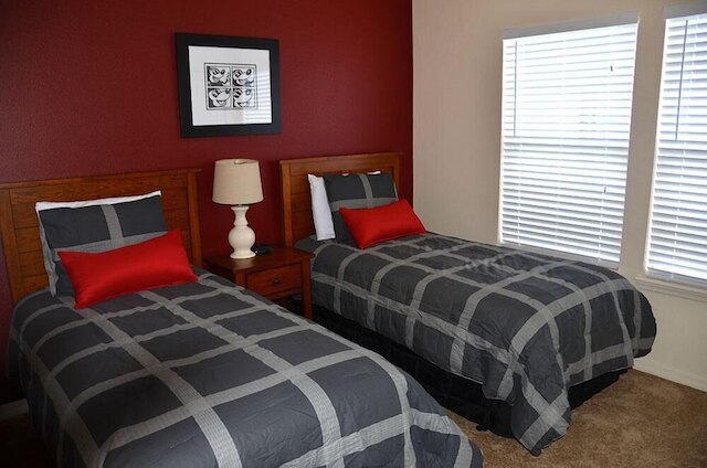 ルカヤ 4 ベッドルーム 3 バス タウンホーム イン ゲーテッド コミュニティ