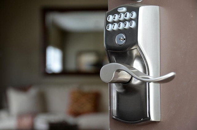 ルカヤ 4 ベッドルーム 3 バス タウンホーム イン ゲーテッド コミュニティ