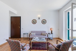 ピアッツァ プレトリア テラス フラット