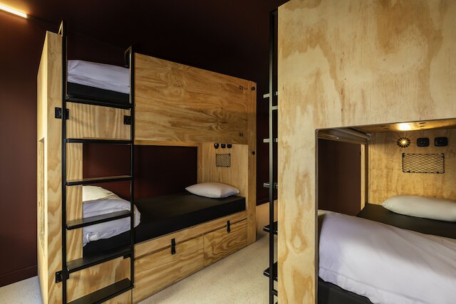 ジョ & ジョー パリ ナーション - ホステル