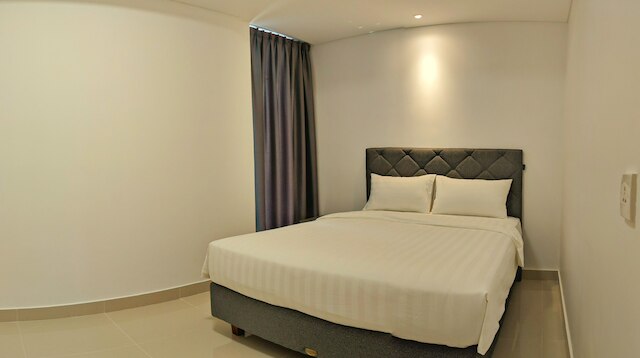 ロヴナ アット ポルックス マイスタースタット