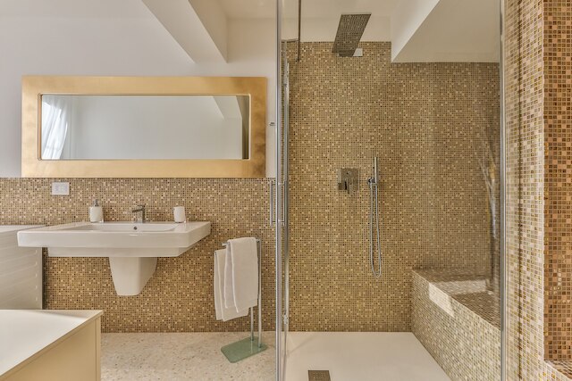 カ ロッシーニ 1 アパートメント