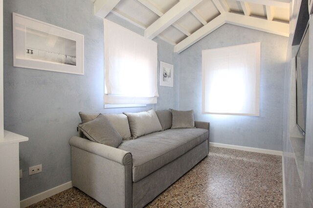 ラ ディモーラ ディ サンタンドレア カナル ビュー ロ スクエーロ