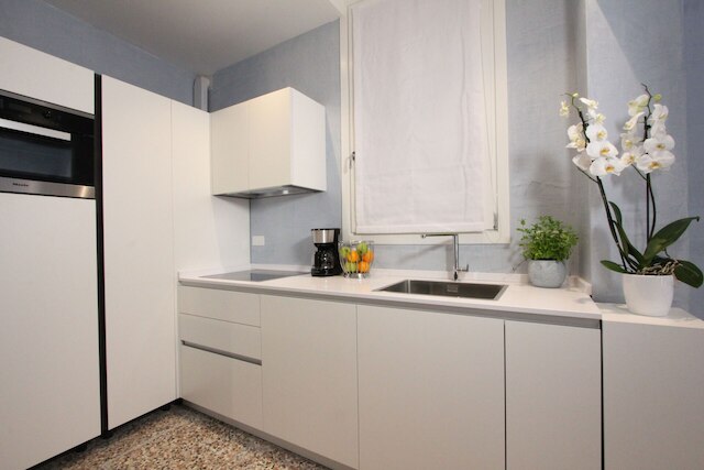 ラ ディモーラ ディ サンタンドレア カナル ビュー ロ スクエーロ